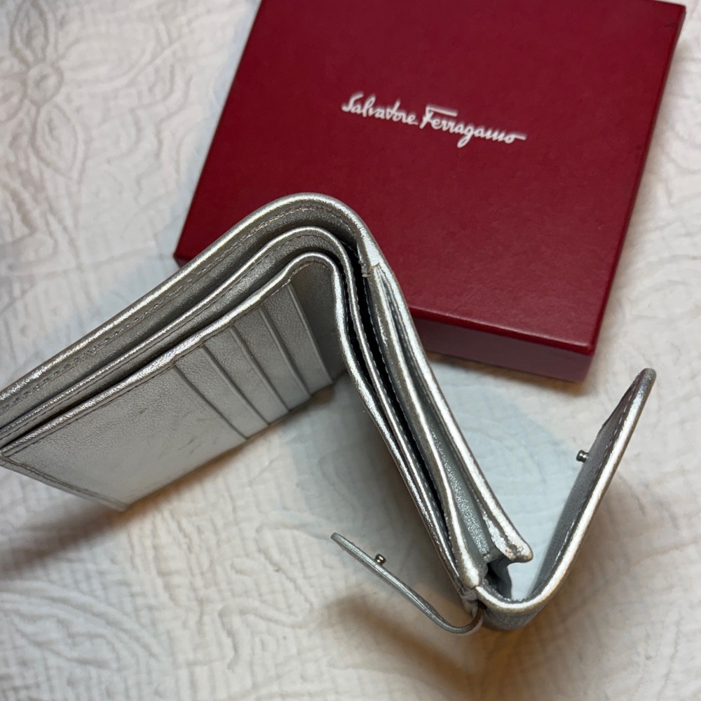 Salvatore Ferragamo Metallic Silver Wallet with Red Box! - Picture 9 of 16